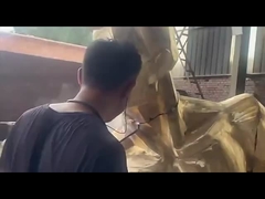 مجسمه برنزی