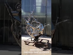 مجسمه استیل ضد زنگ