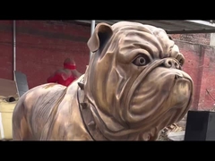 مجسمه برنزی